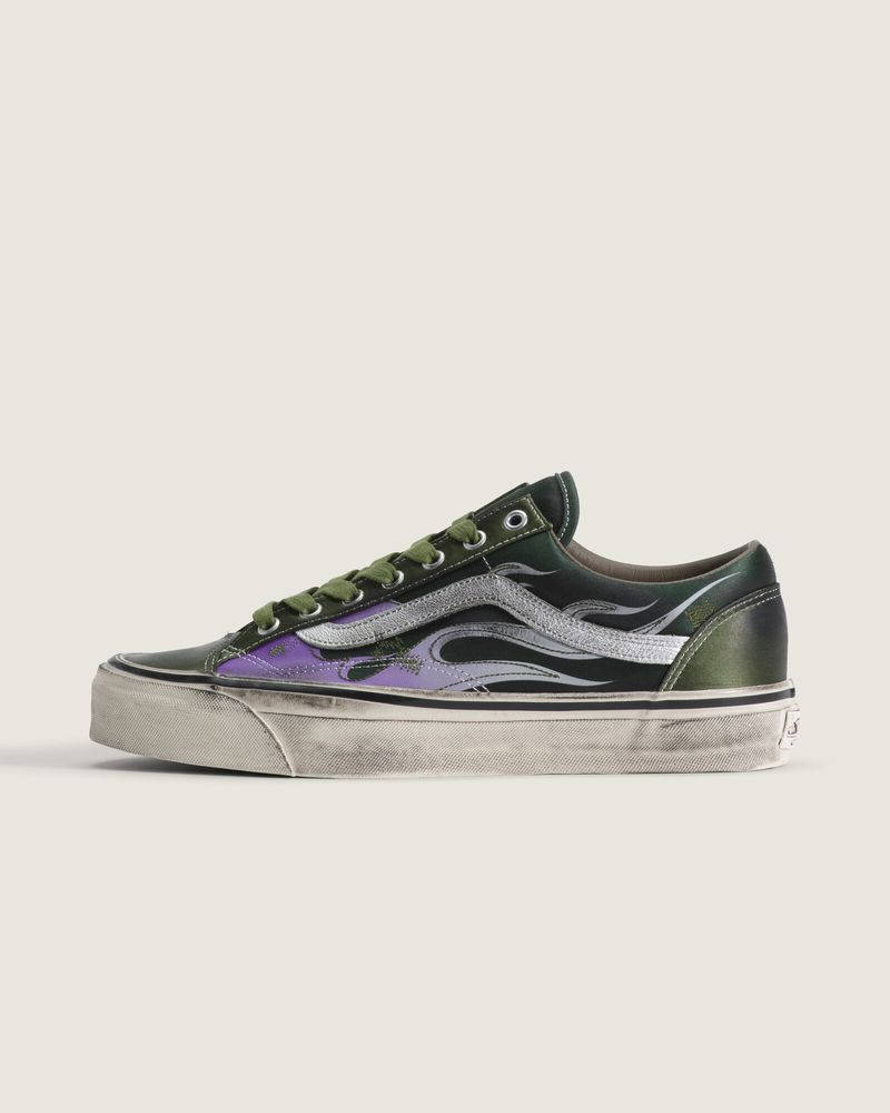 Vans©
