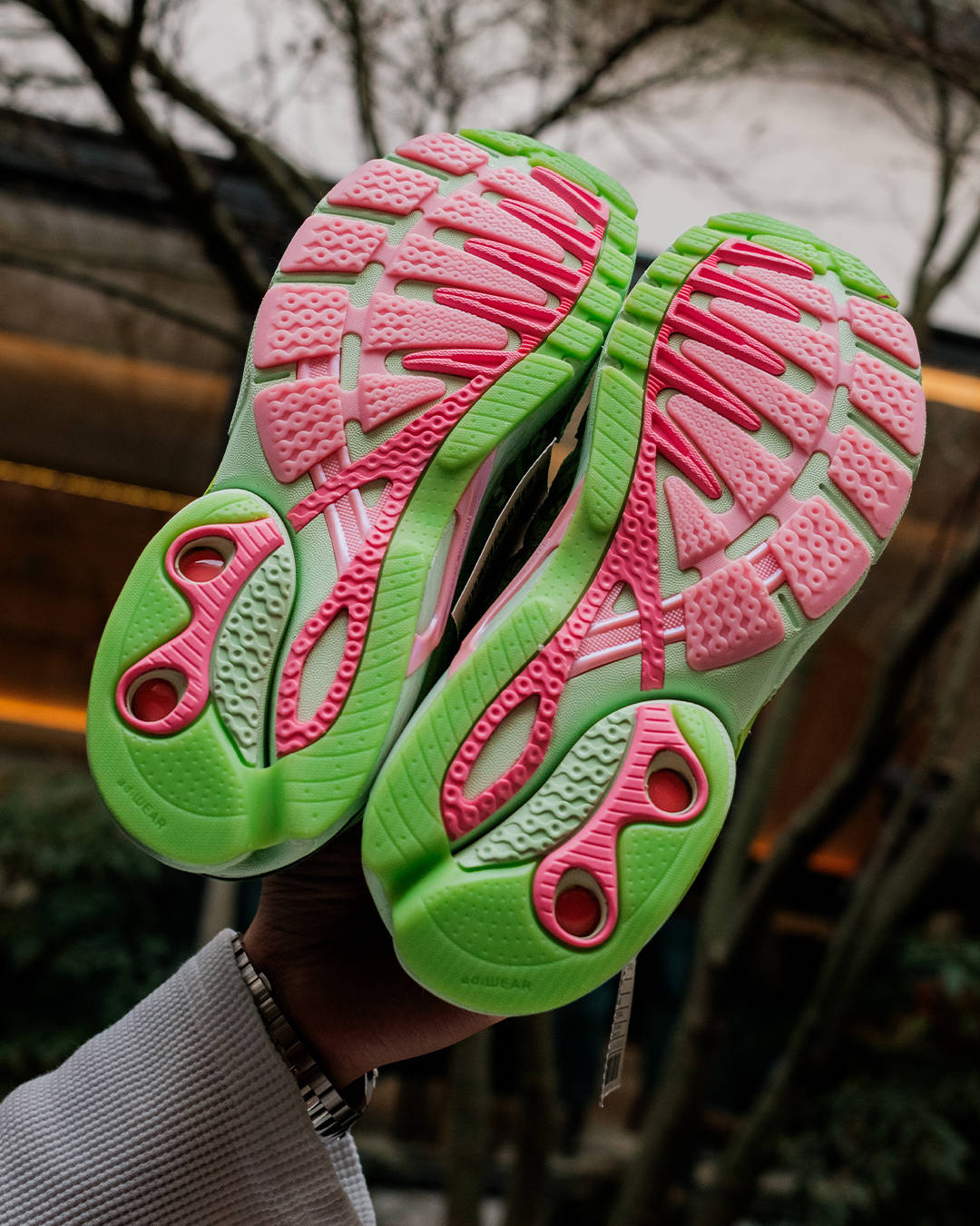 unheardof x adidas adistar cushion 5 outsole in-hand shot