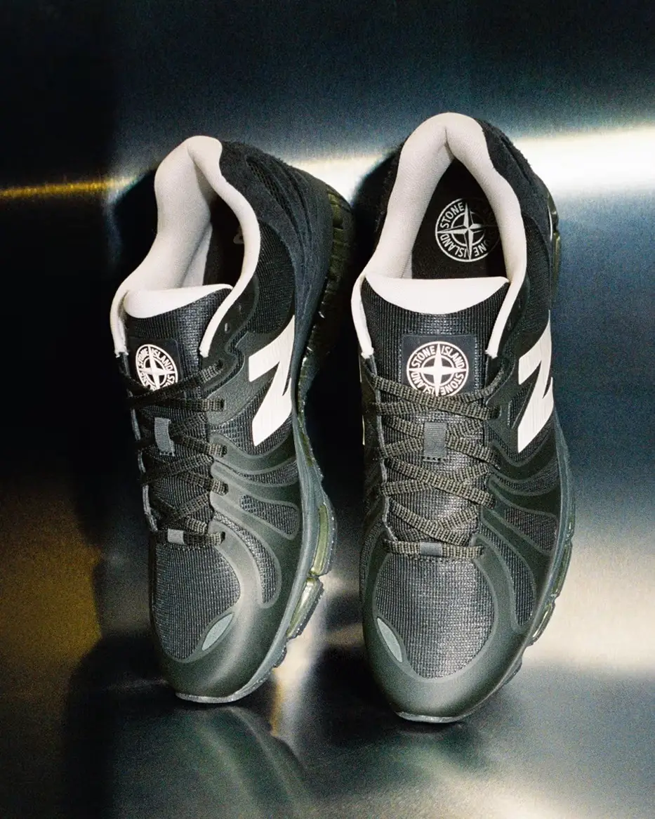 Stone Island©