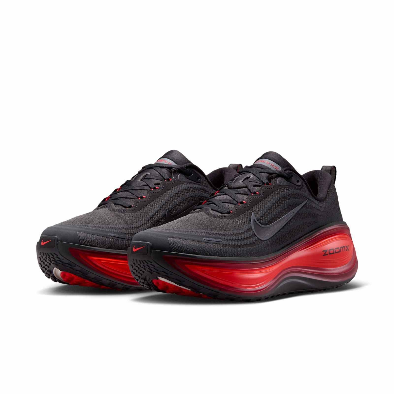 Nike Vomero Plus Bred HV8150 017 front