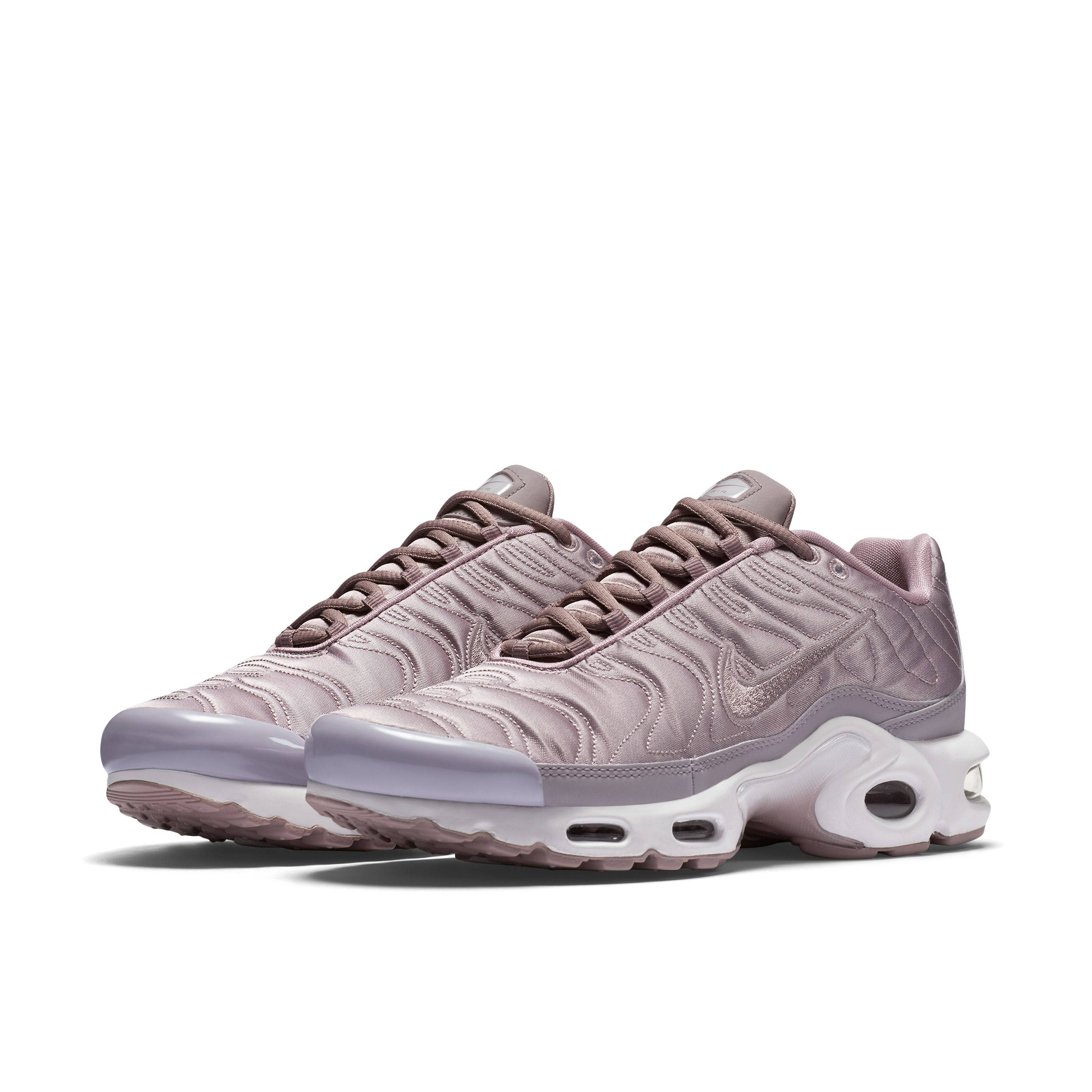 Nike TN Air Max Plus Satin Plum Fog 830768 551 front