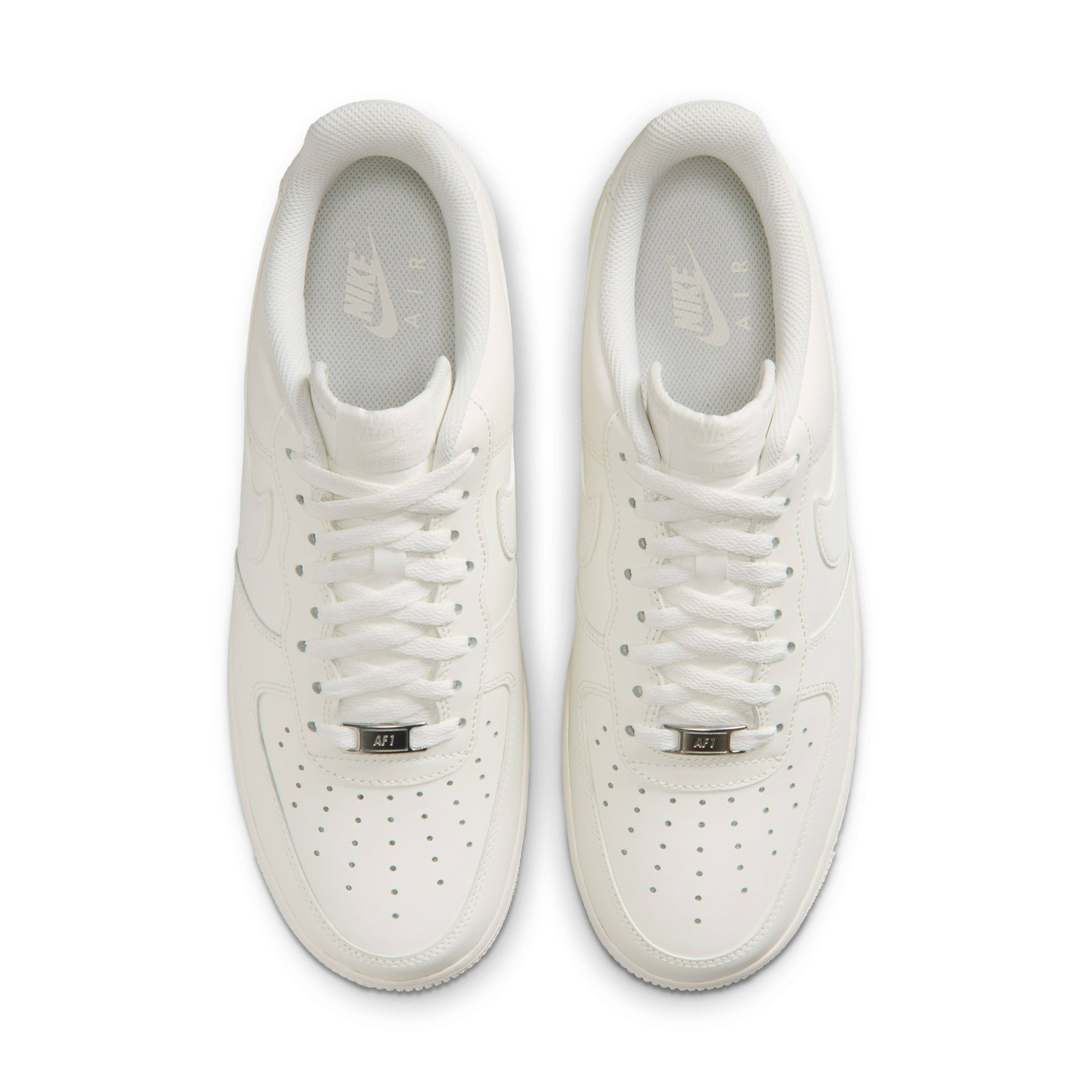 Nike Air Force 1 Low 07 Sail IH1698 100 middle