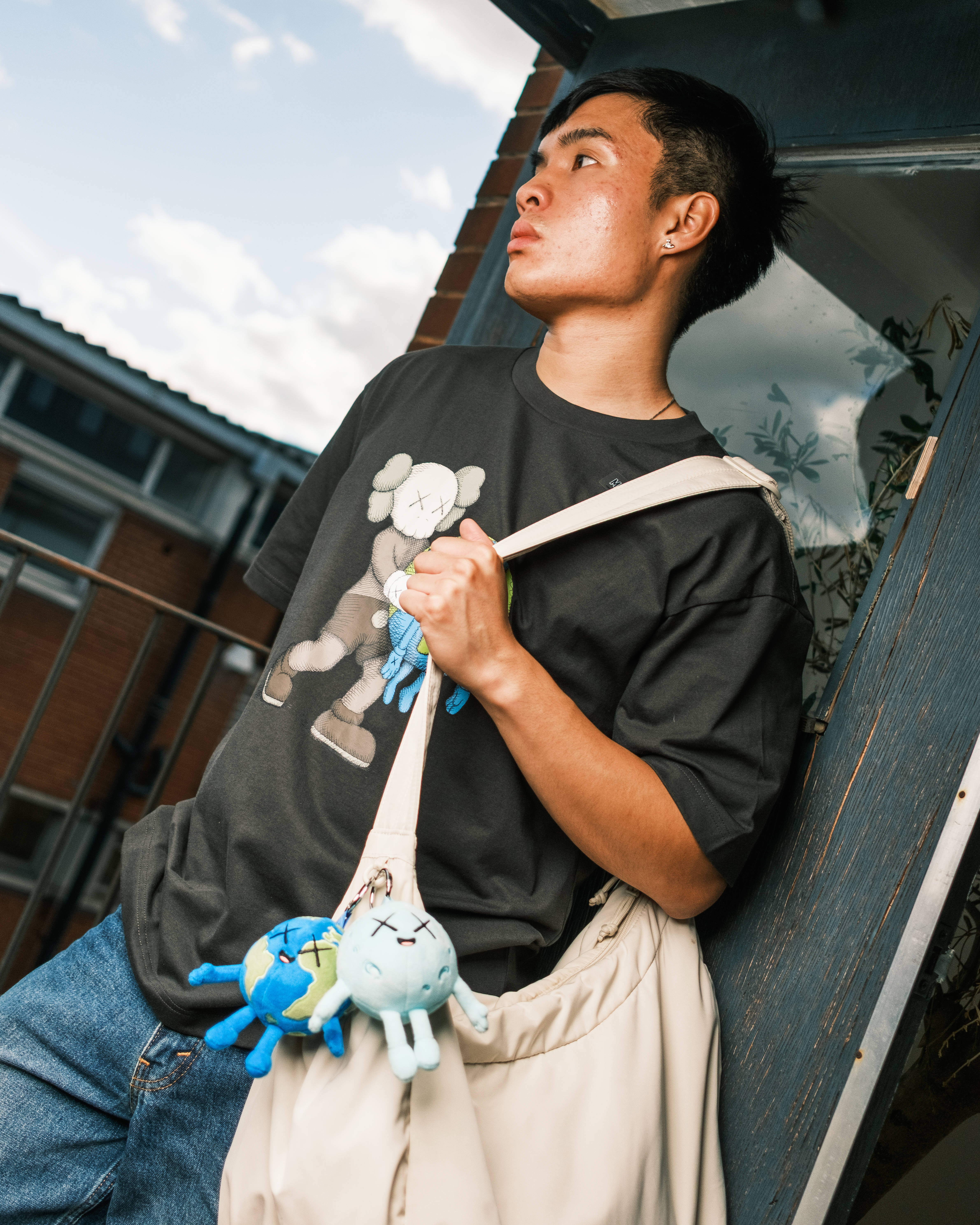 KAWS x Uniqlo