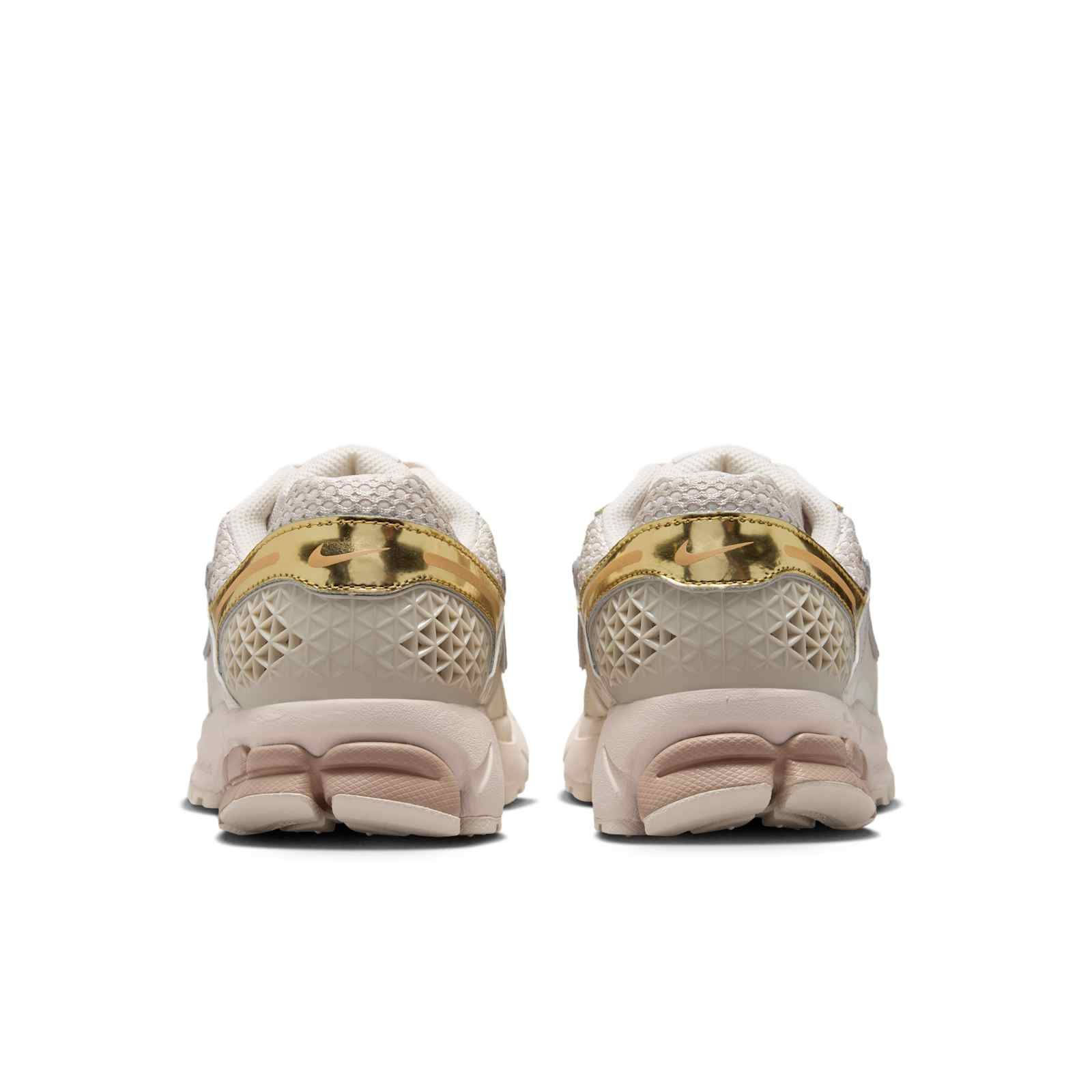 Nike Zoom Vomero 5 Light Orewood Brown Gold IV4311 101 back