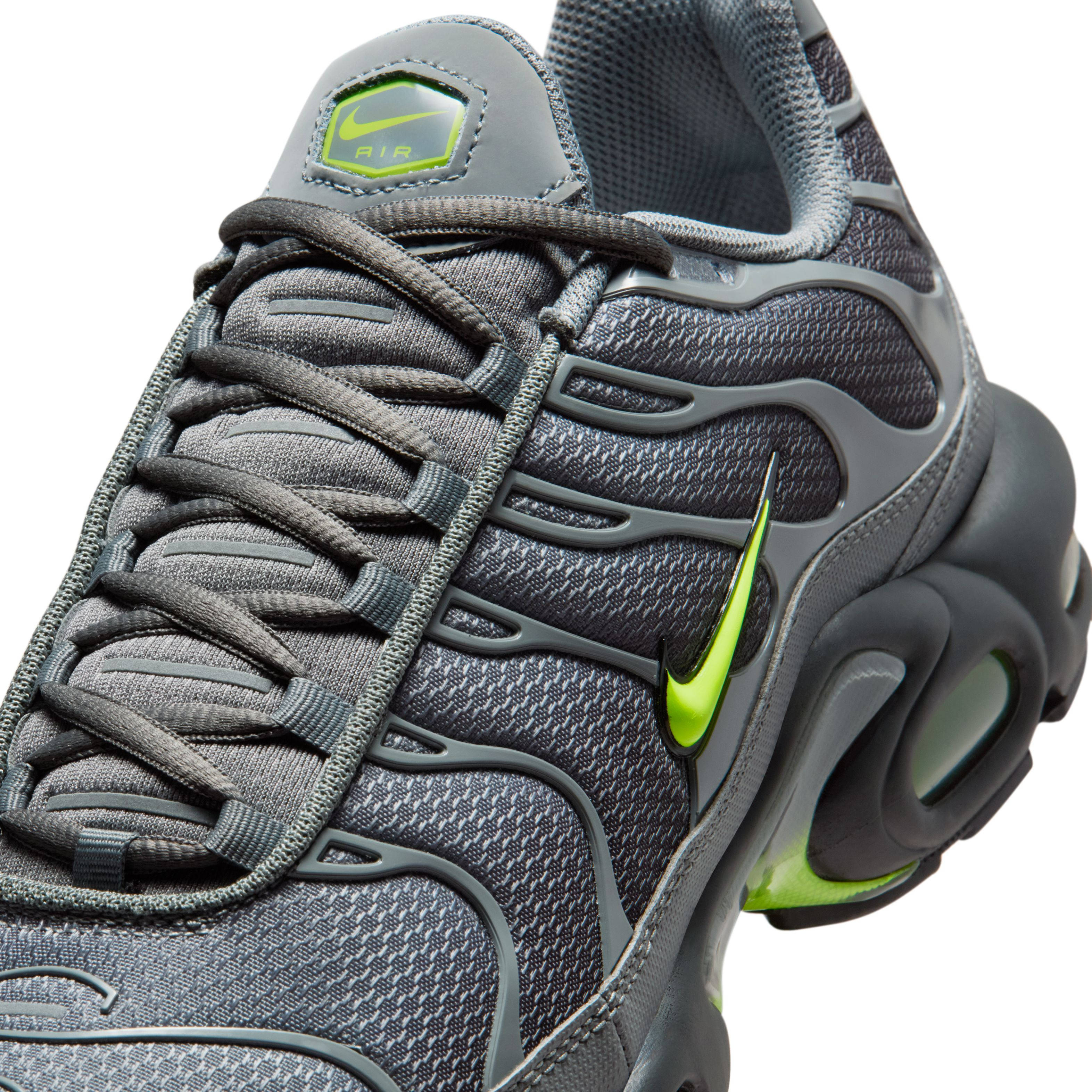 Nike TN Air Max Plus Smoke Grey Volt DM0032 026 side