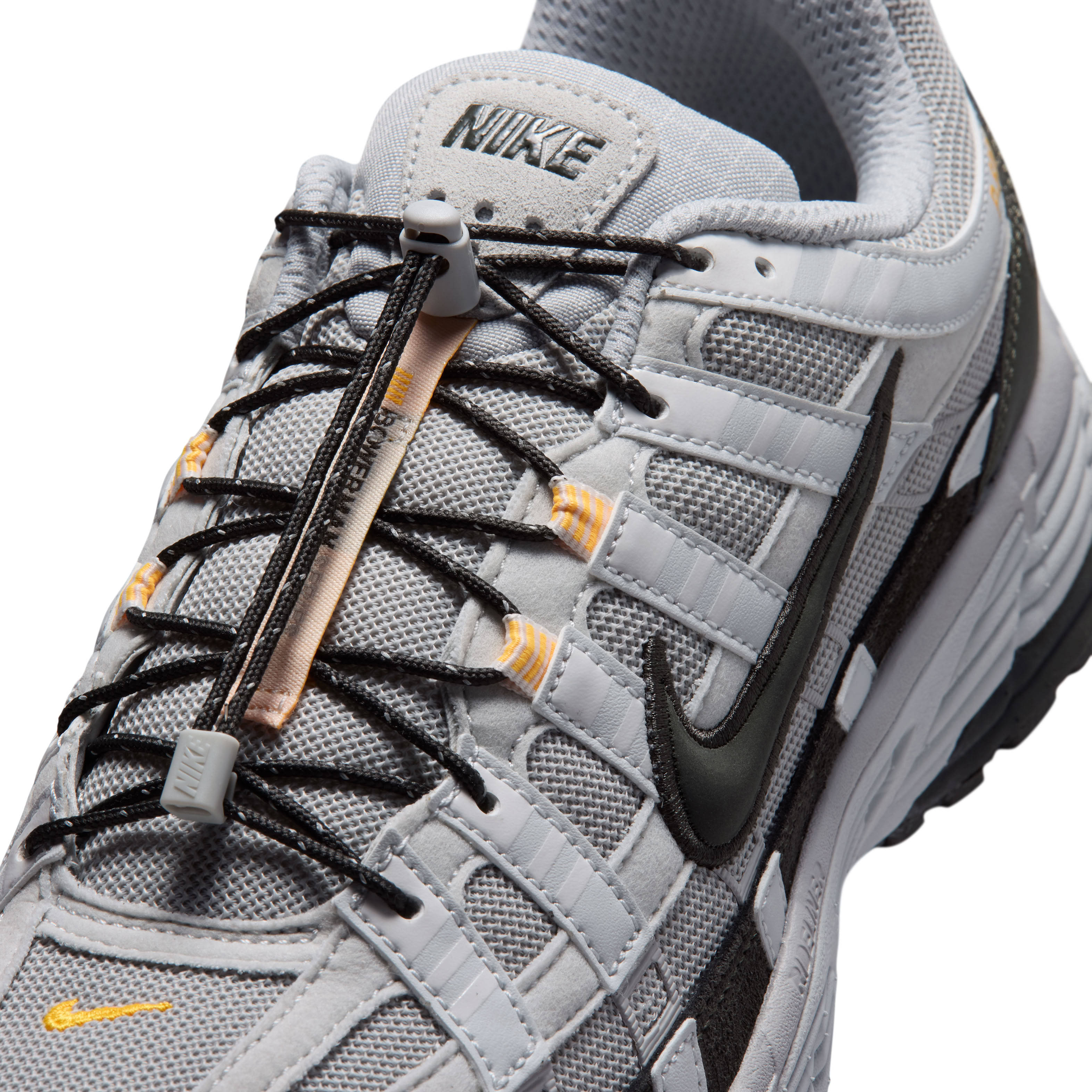 Nike P 6000 Winterized Grey Fog Detail