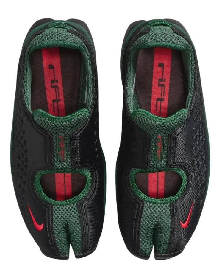 Nike©