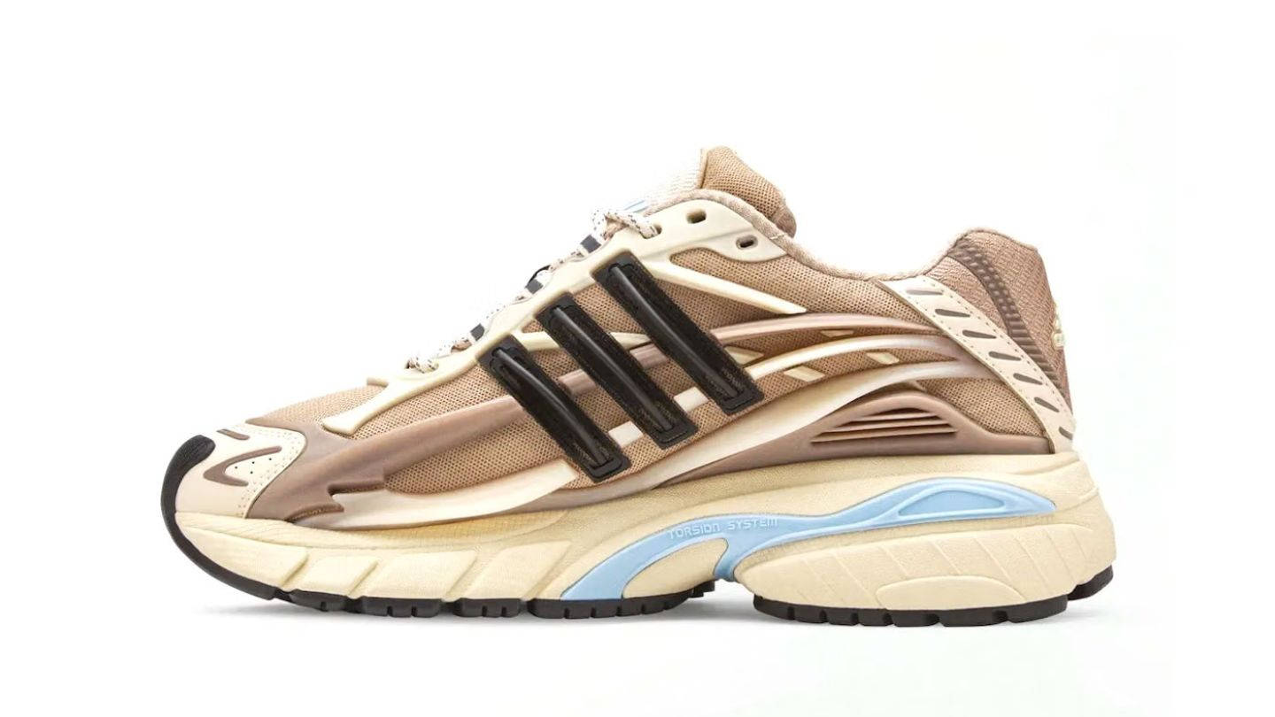 Pharrell x adidas Jellyfish "Crystal Sand"