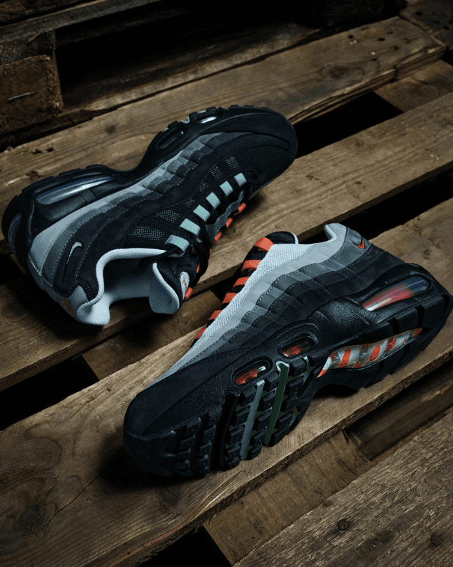 Nike Air Max 95 Liverpool JD Exclusive