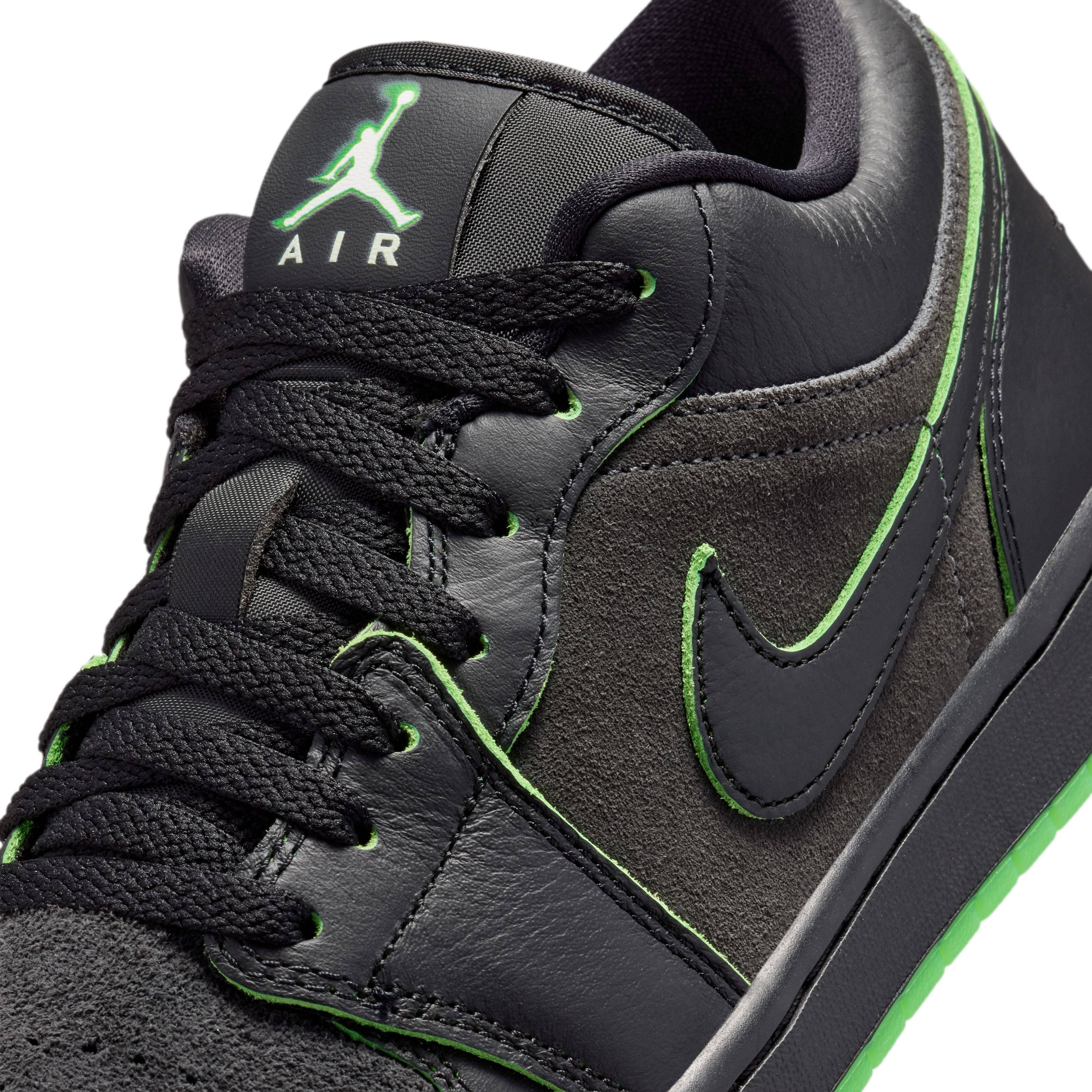 Air Jordan 1 Low Halloween IQ5494 001 side