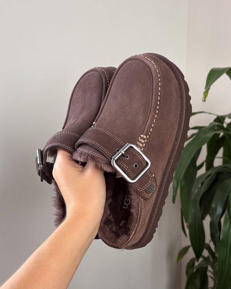 UGG