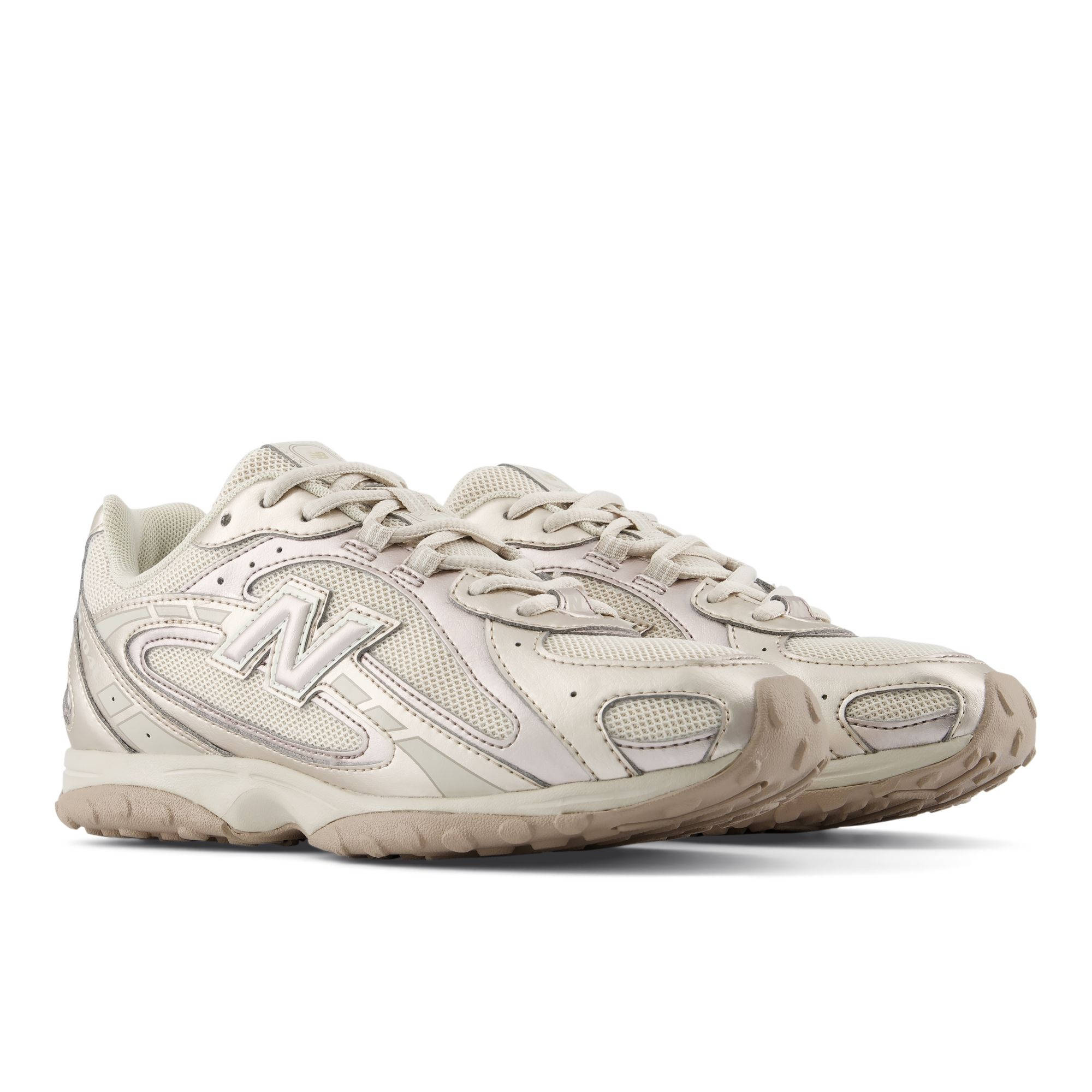New Balance 204L Timberwolf Light Gold Metallic U204LCMB front