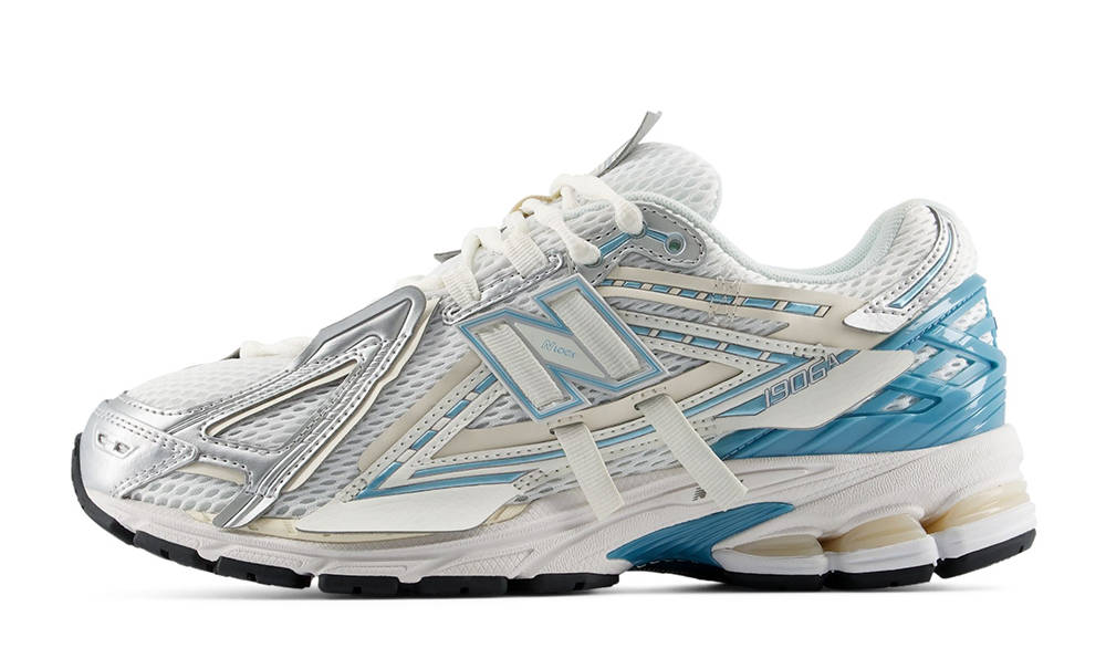 New Balance 1906A Sea Salt Altitude Metallic