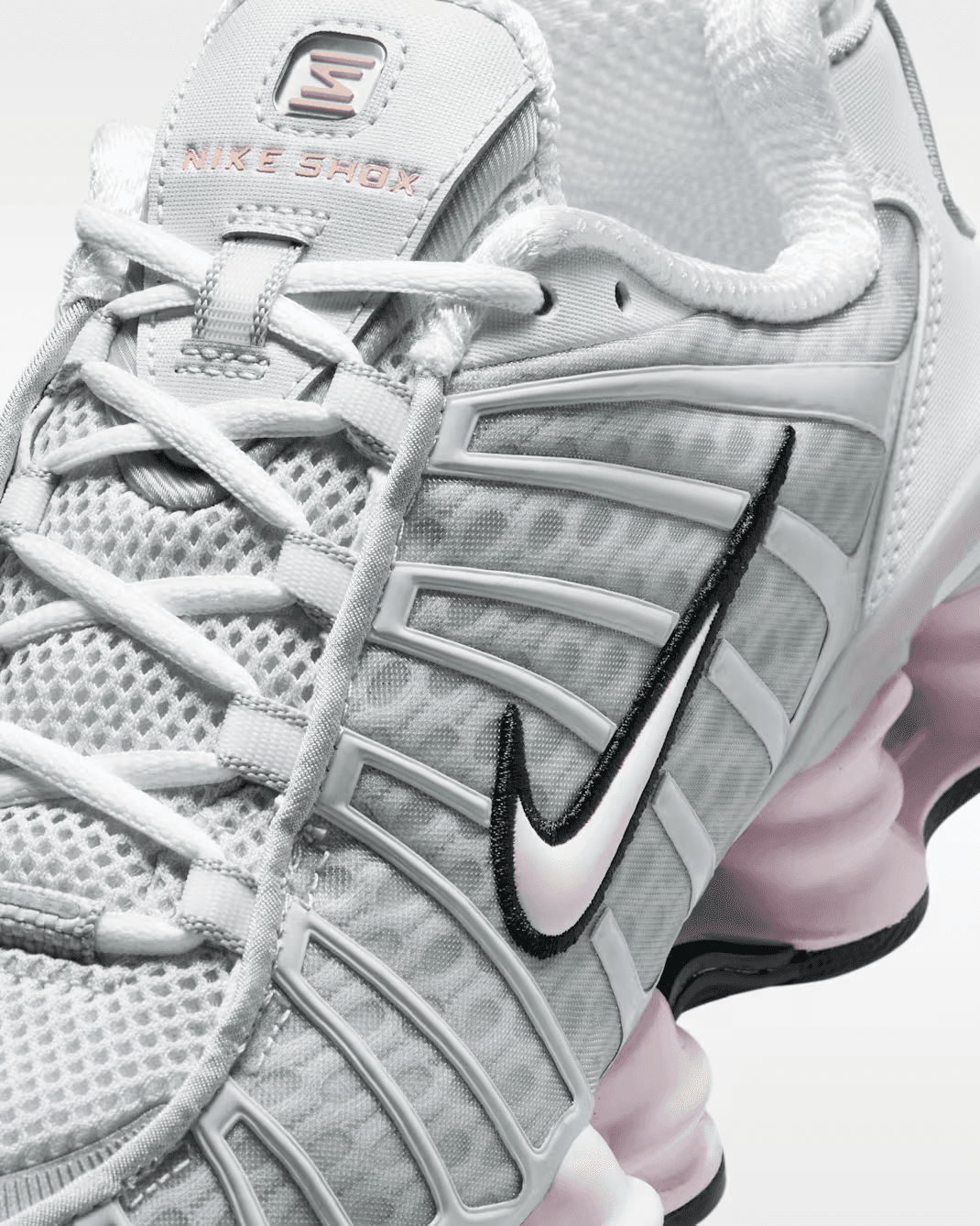 Nike Shox 2026