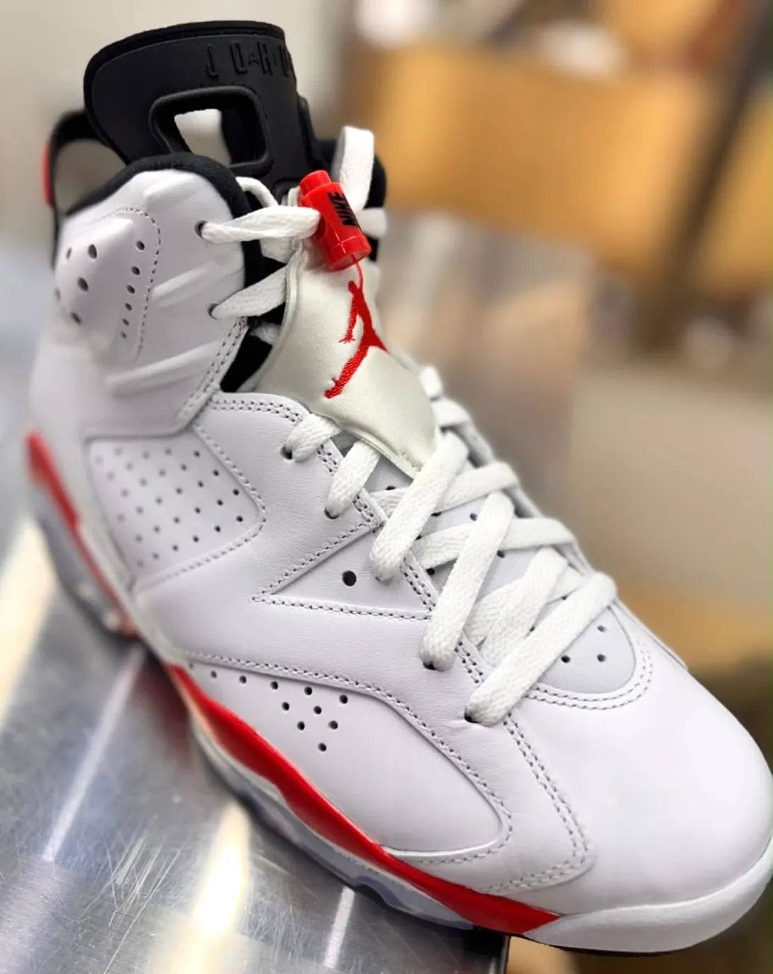 Air Jordan 6 White Infrared CT8529 105 first look front