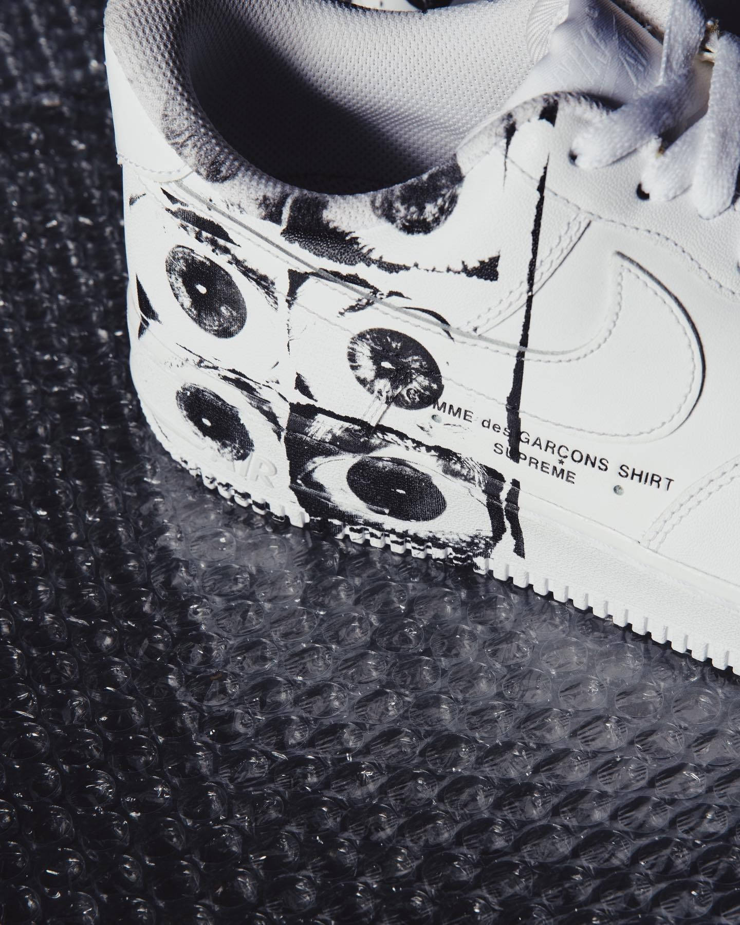 comme des garcon x supreme x nike air force 1