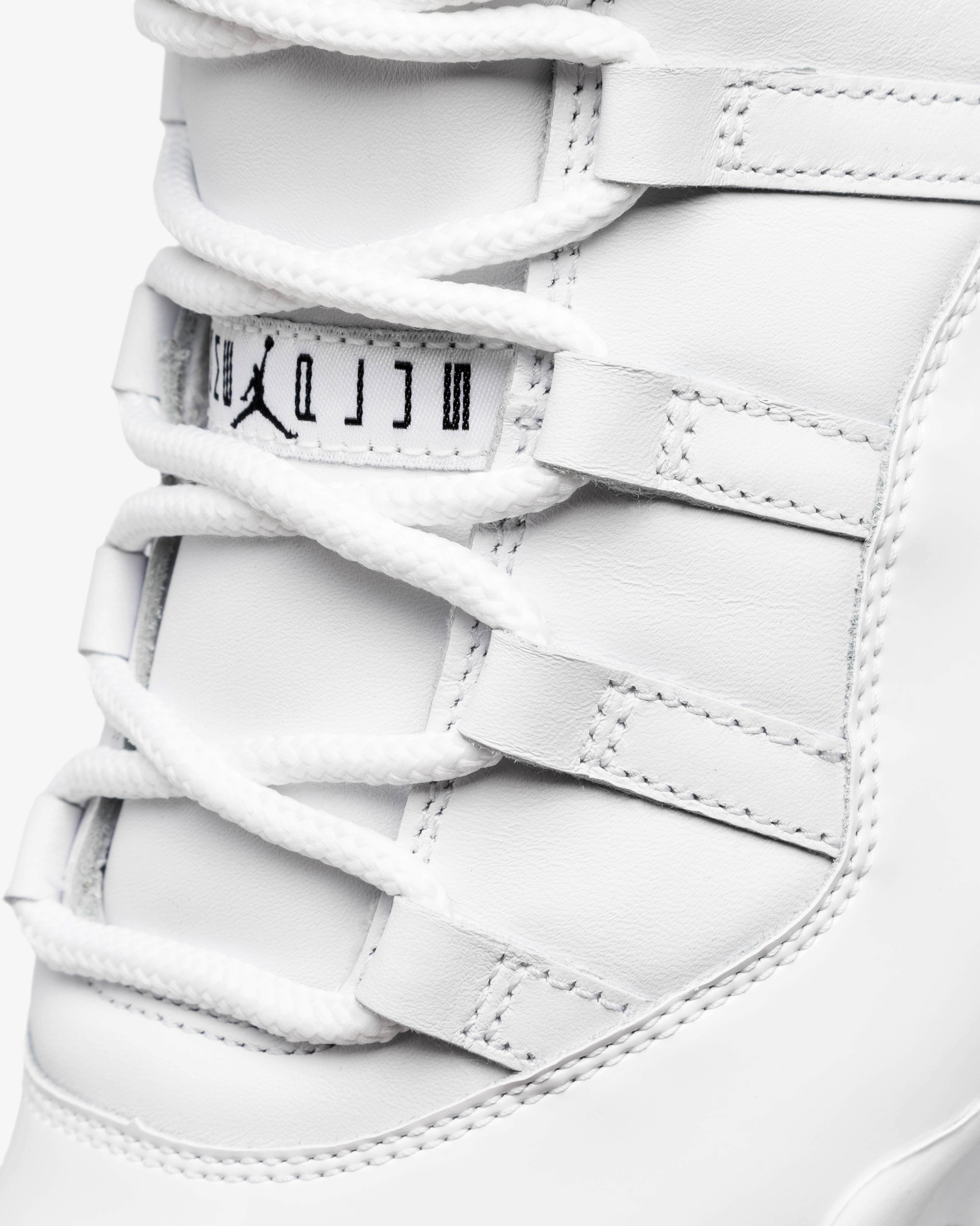 comme des garcons air jordan 11