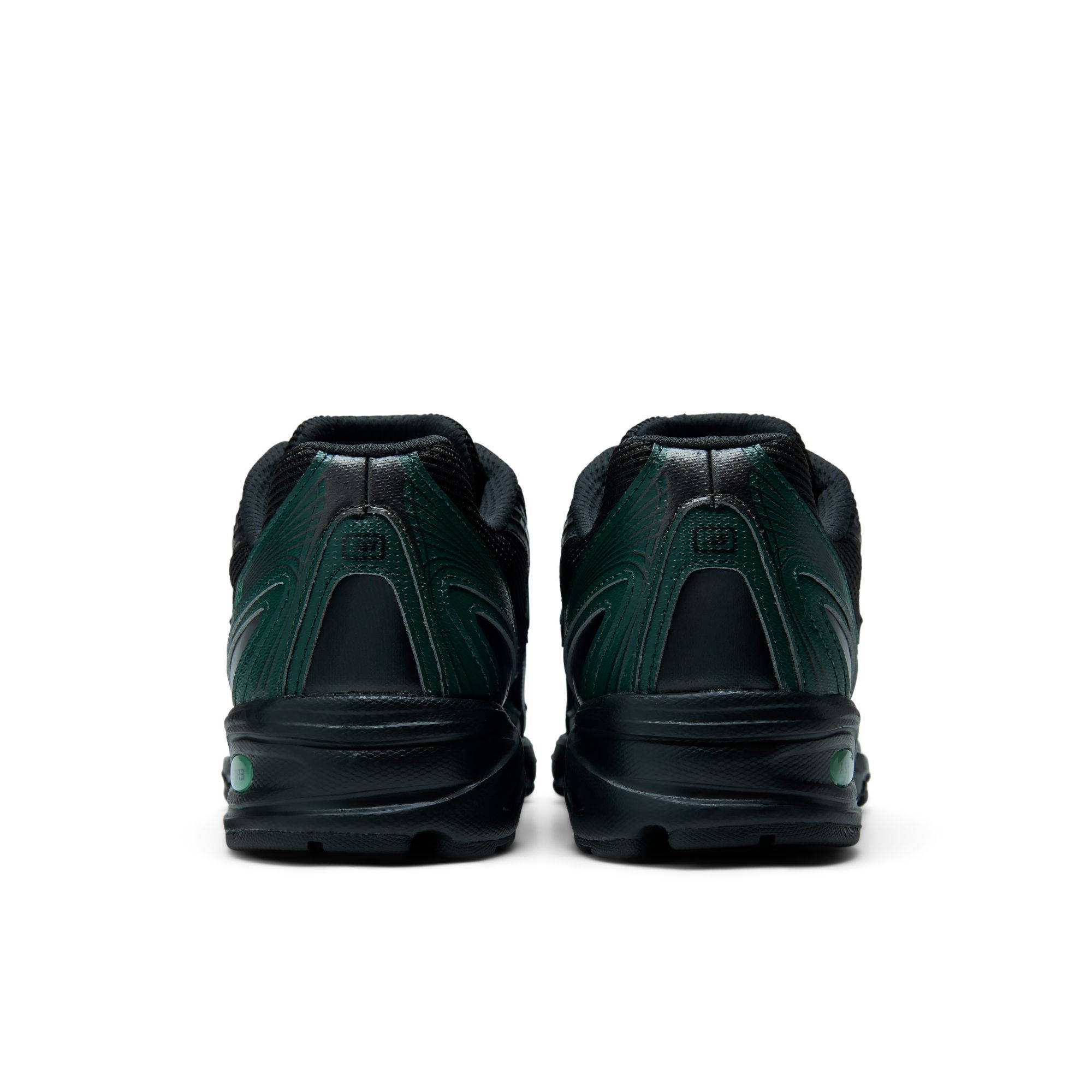 New Balance 740 Black Nordic Green U7407T3 back