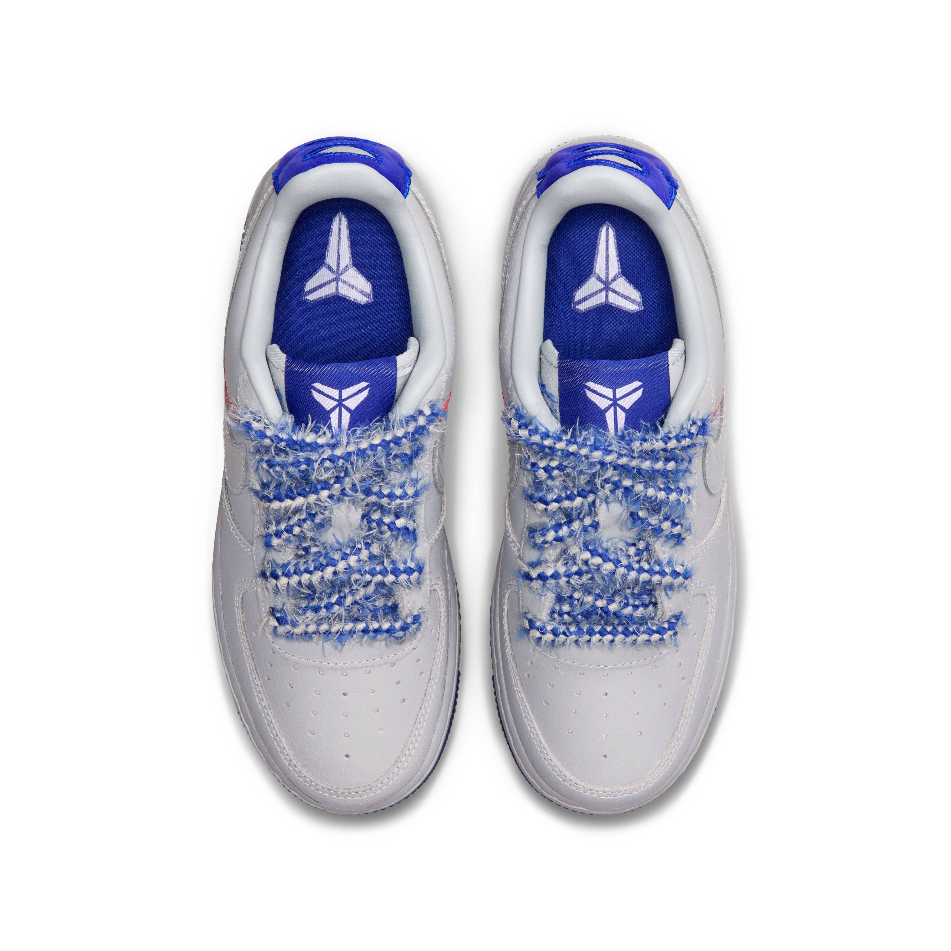 Kobe x Nike Air Force 1 Low GS Dodgers IW2222 001 middle