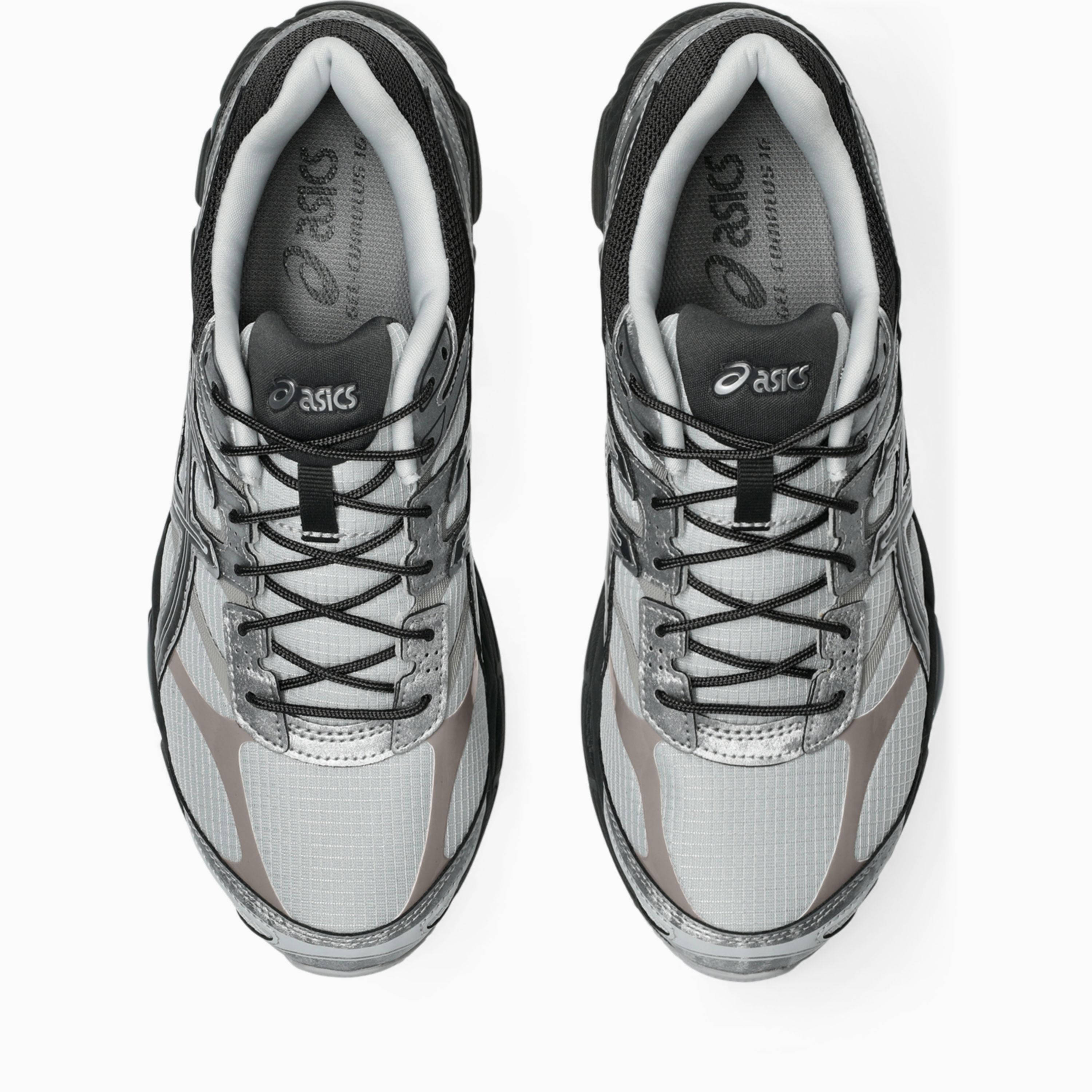 ASICS Gel Cumulus 16 Glacier Grey Carbon 1203B072 020 middle