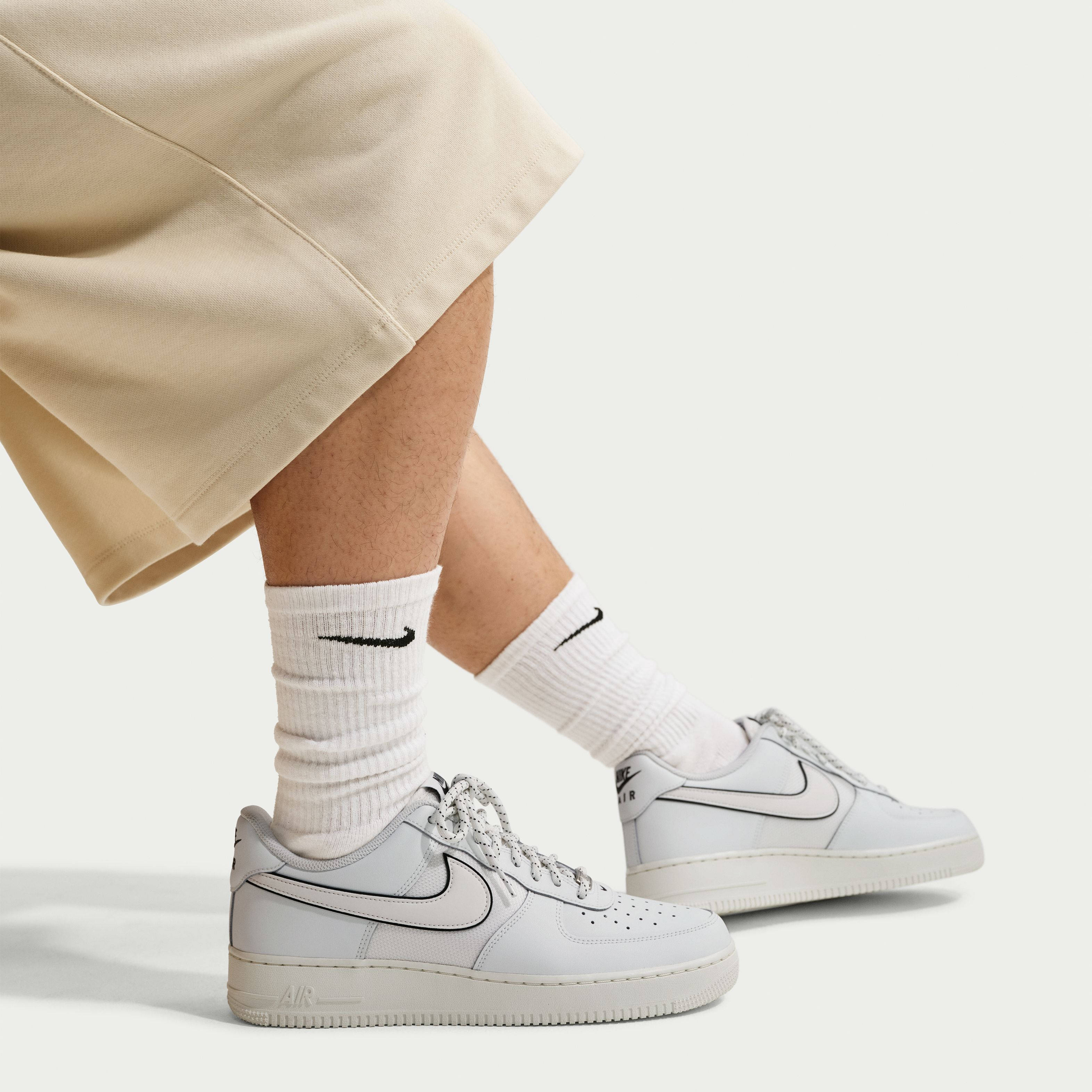 Nike Air Force 1 '07 Low LV8 Tech Summit White IV3415 100 on foot