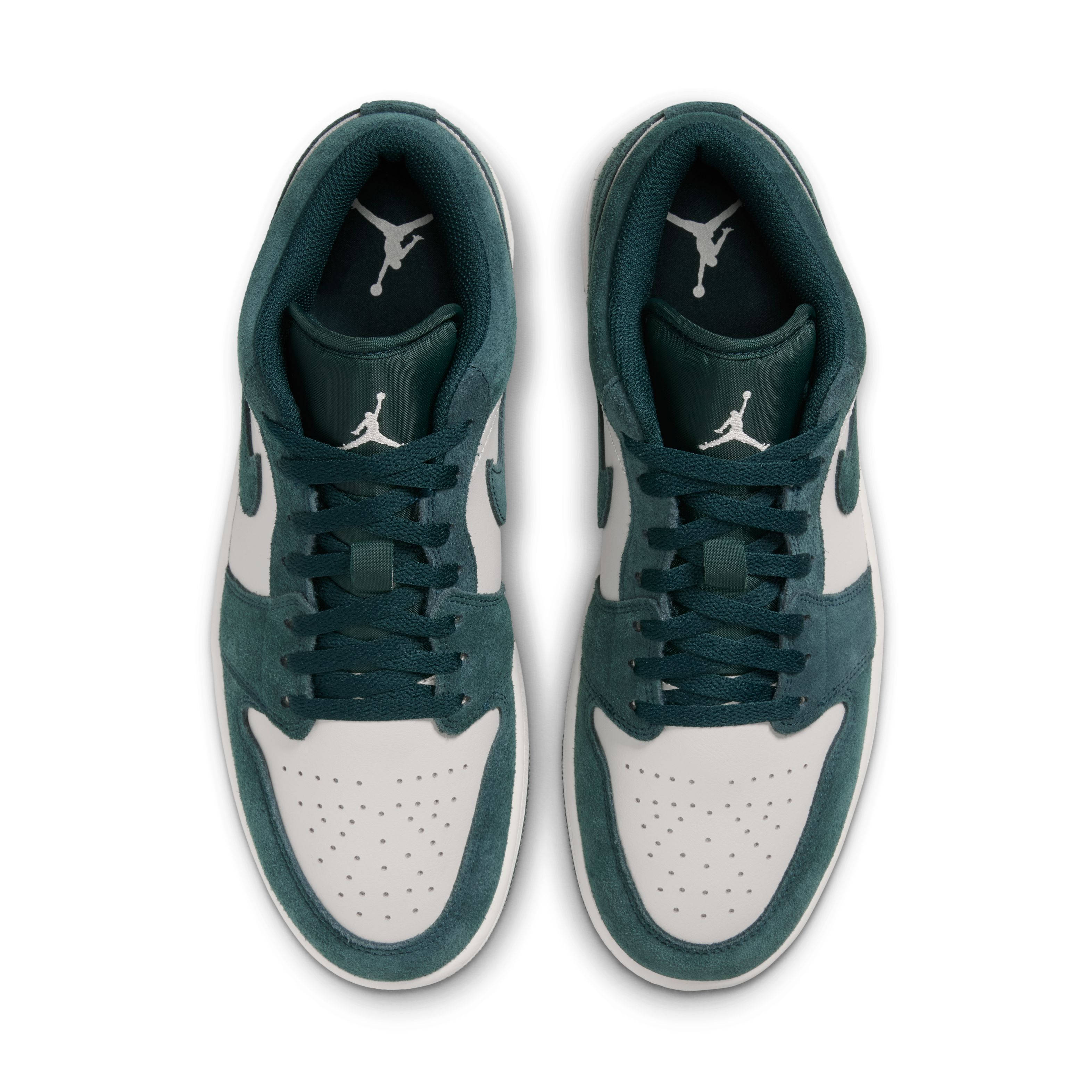 Air Jordan 1 Low Midnight Spruce Pale Ivory 553558 303 middle