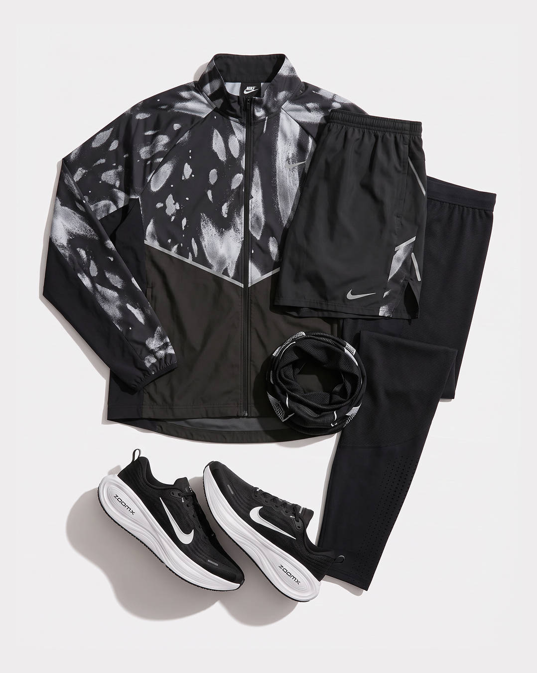Nike monochrome running style
