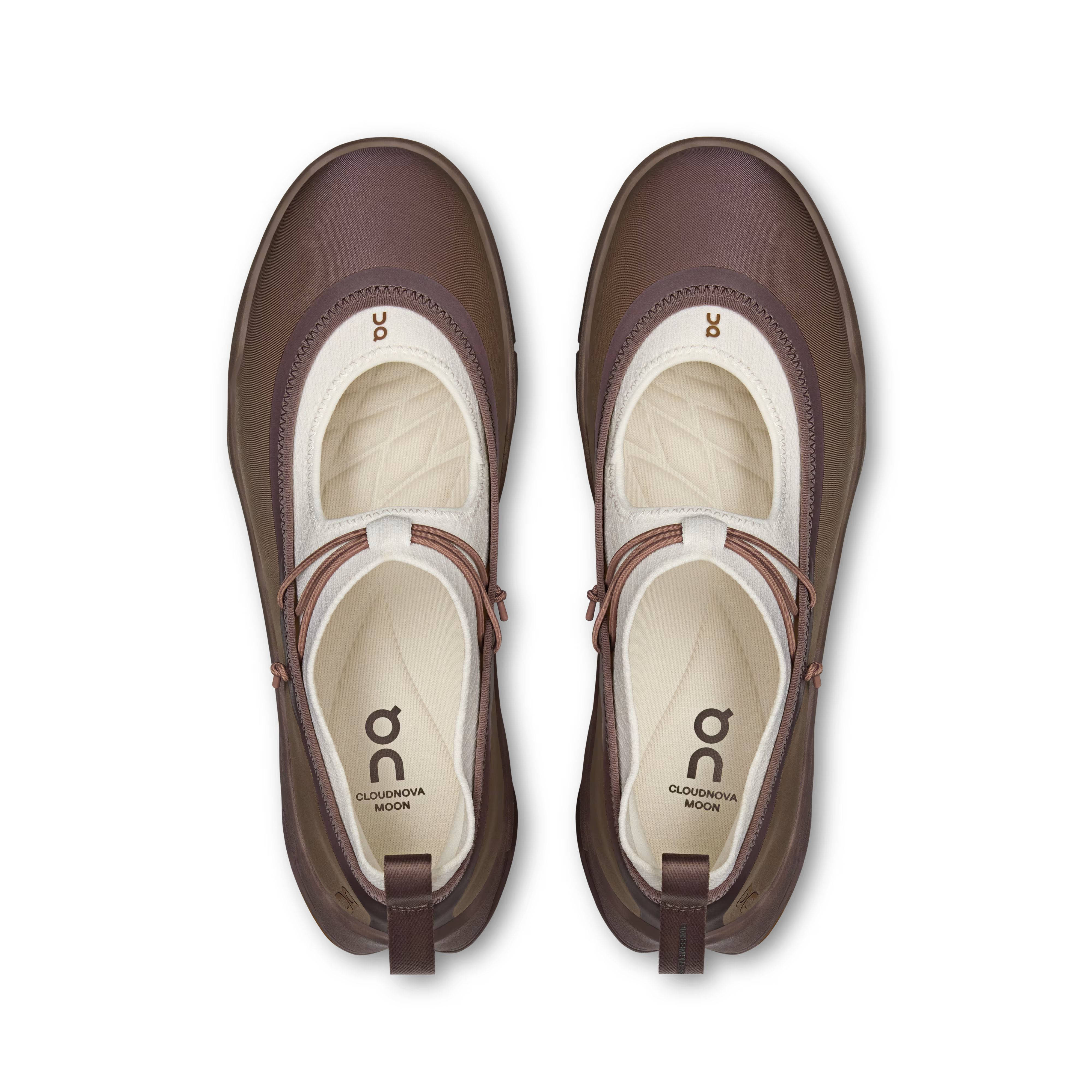 On Running Cloudnova Moon Mary Jane Clove Ivory 3WG30586231 middle