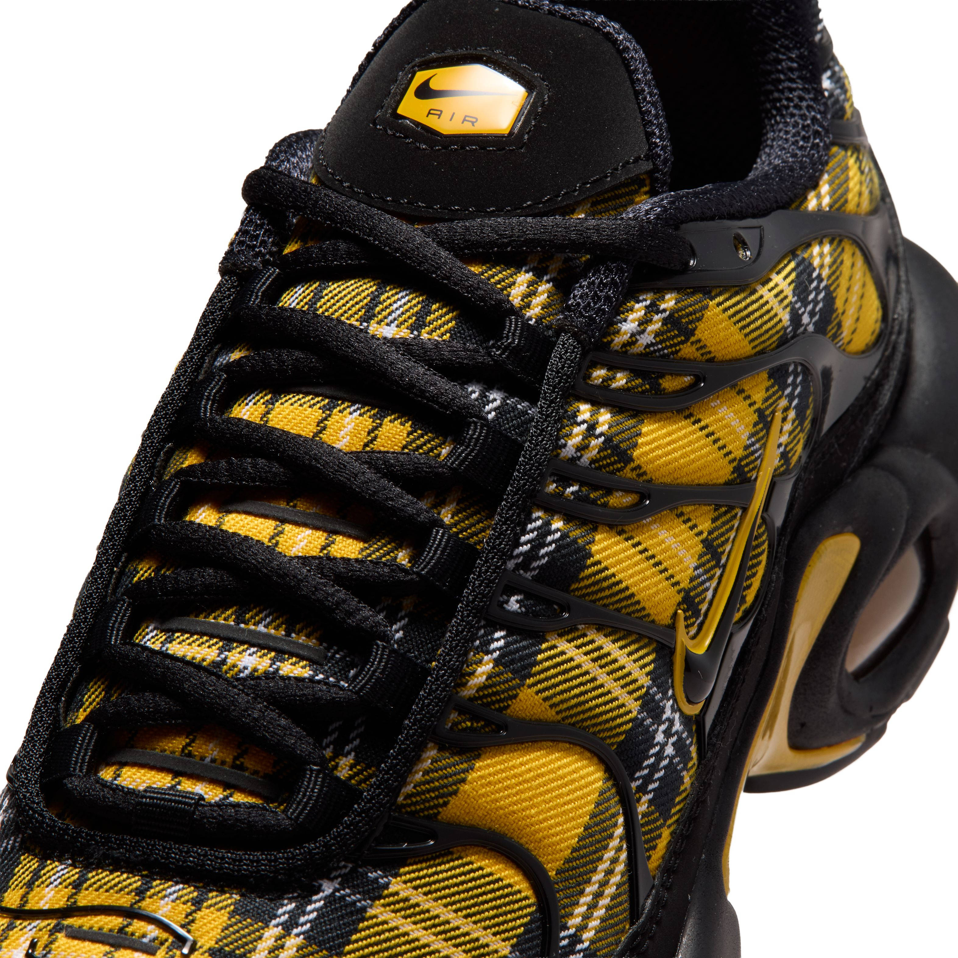 Nike TN Air Max Plus Tartan IR5731 001 side