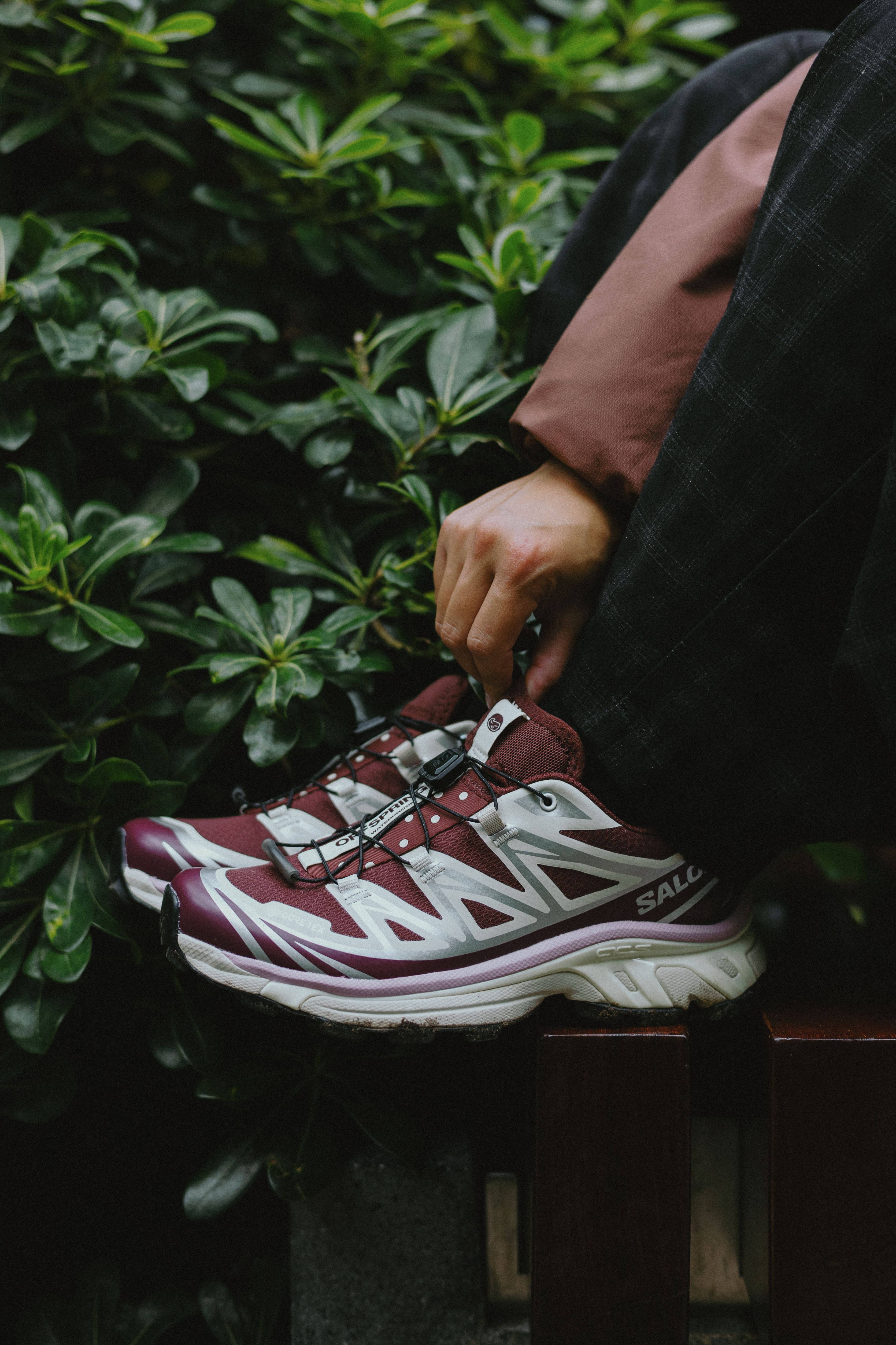 Offspring X Salomon XT 6 GORE TEX Polka Dot on foot