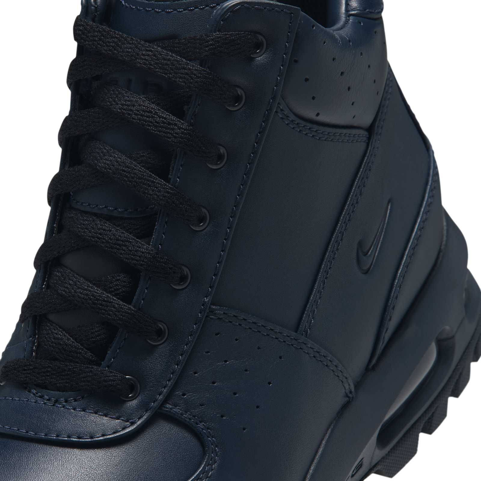 Nike Air Max Goadome Boot Dark Obsidian side