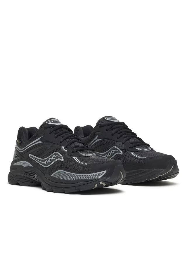 Saucony ProGrid Omni 9 GORE TEX Black S101176 1003 front